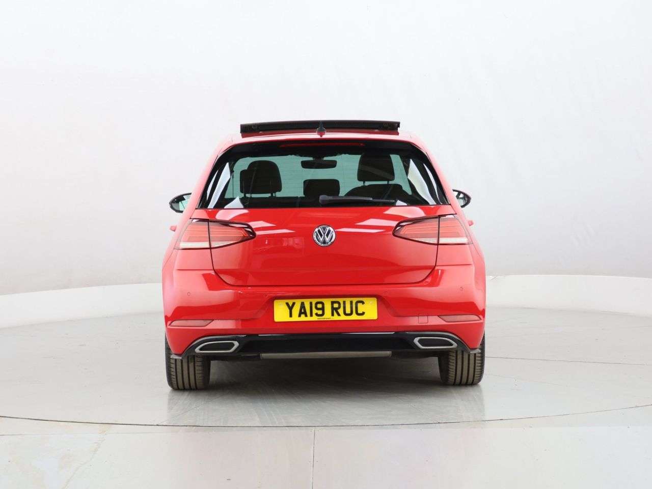 2019 VOLKSWAGEN GOLF 2019 VOLKSWAGEN GOLF