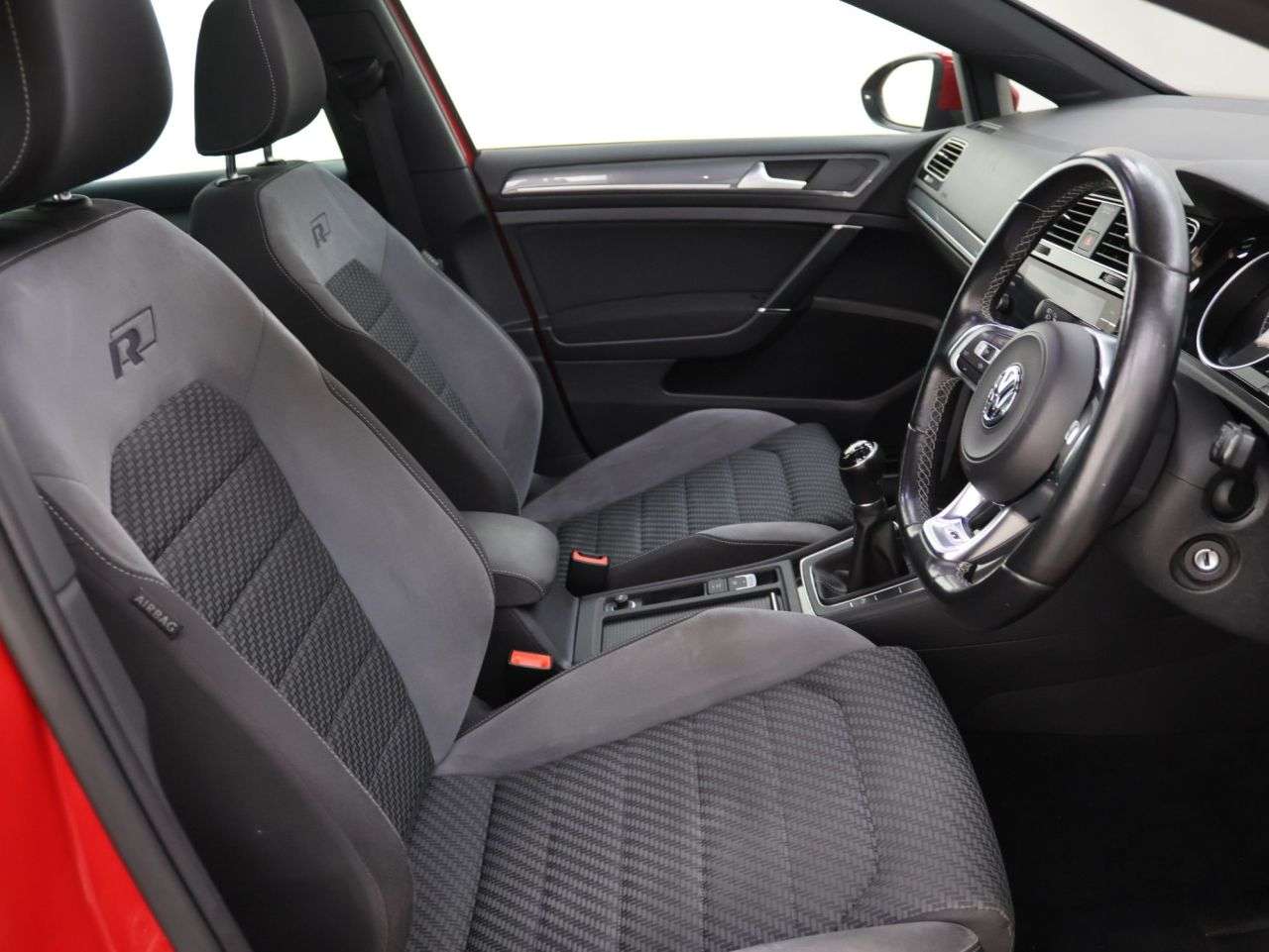 2019 VOLKSWAGEN GOLF 2019 VOLKSWAGEN GOLF