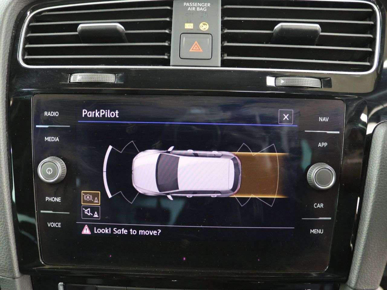 2019 VOLKSWAGEN GOLF 2019 VOLKSWAGEN GOLF