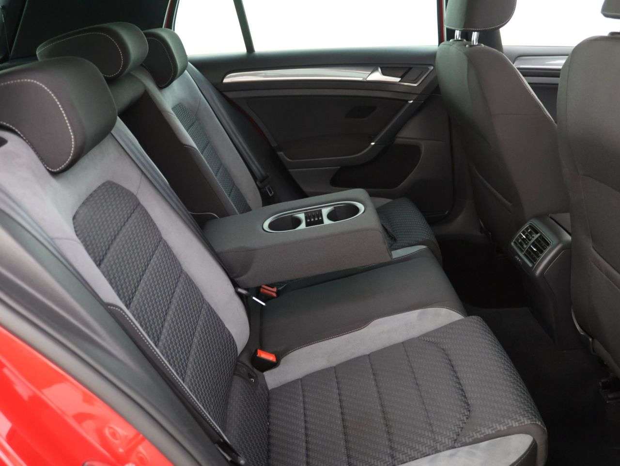 2019 VOLKSWAGEN GOLF 2019 VOLKSWAGEN GOLF