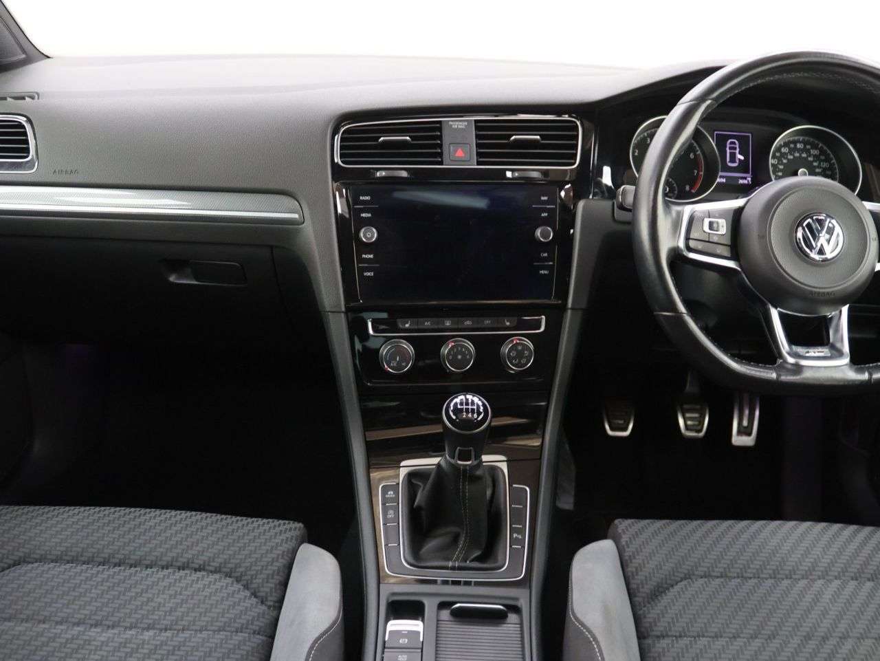 2019 VOLKSWAGEN GOLF 2019 VOLKSWAGEN GOLF