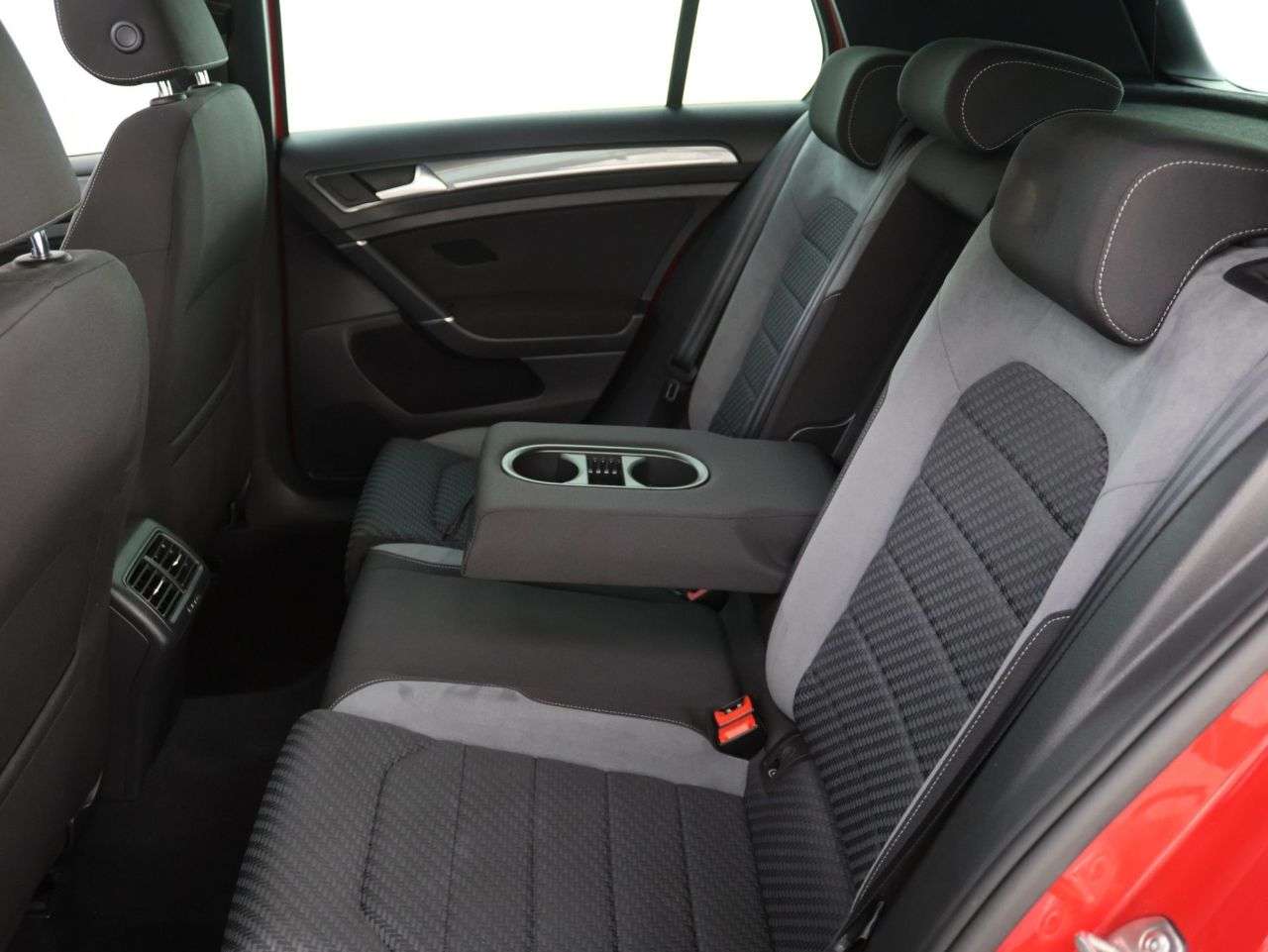 2019 VOLKSWAGEN GOLF 2019 VOLKSWAGEN GOLF