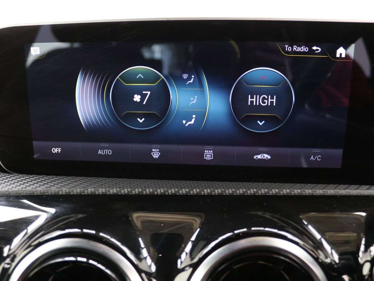 2019 MERCEDES-BENZ A CLASS 2019 MERCEDES-BENZ A CLASS