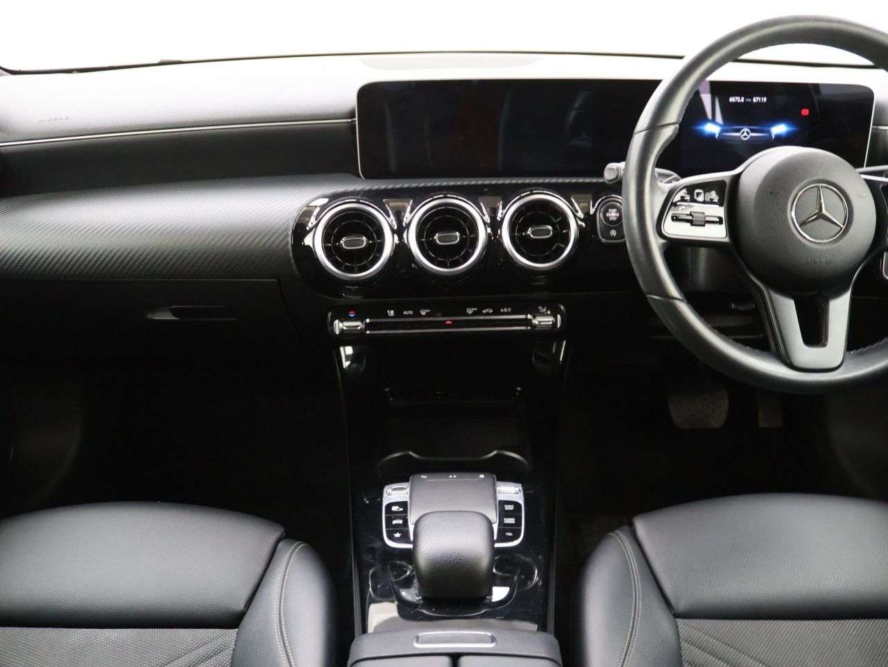 2019 MERCEDES-BENZ A CLASS 2019 MERCEDES-BENZ A CLASS