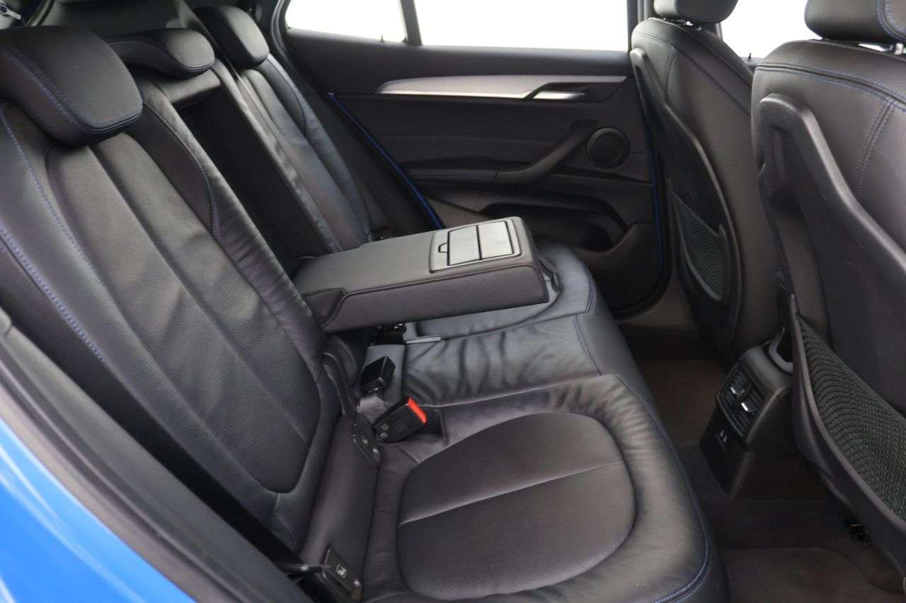 2021 BMW X2 2021 BMW X2