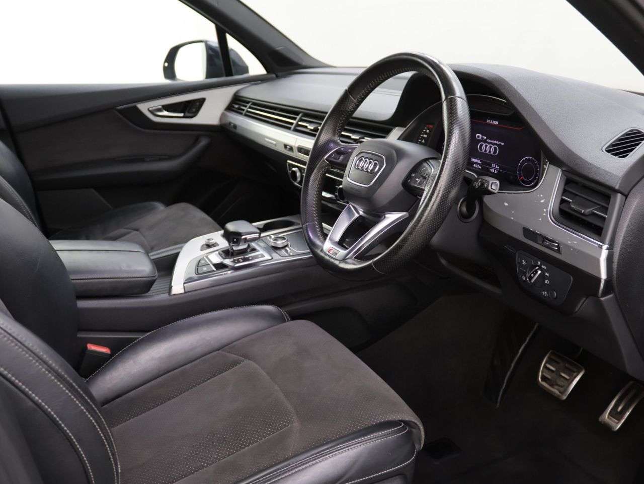 2017 AUDI Q7 2017 AUDI Q7