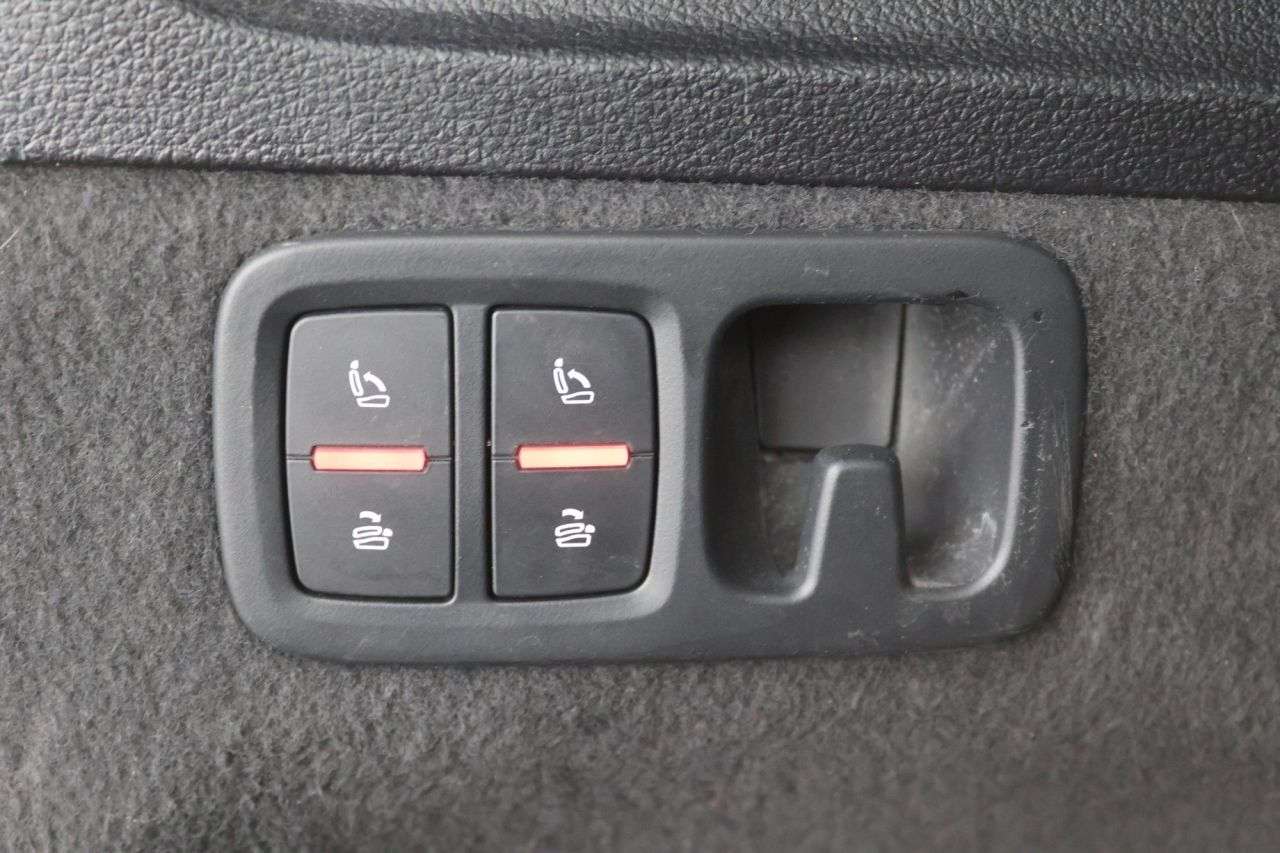 2017 AUDI Q7 2017 AUDI Q7