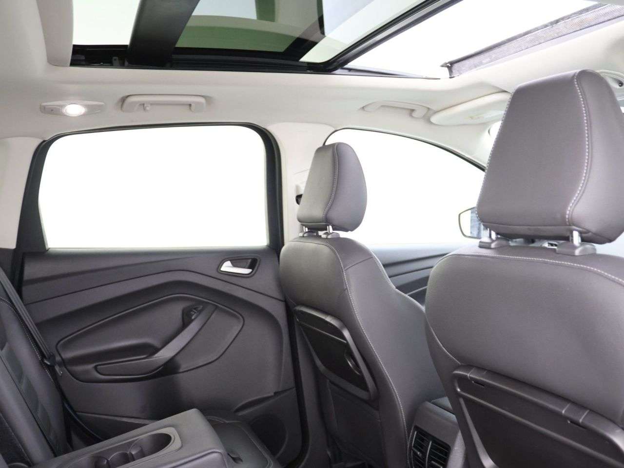 A 2019 FORD KUGA 1.5T EcoBoost Titanium X Edition SUV 5dr Petrol Auto AWD Euro 6 (s/s) (176 A 2019 FORD KUGA 1.5T EcoBoost Titanium X Edition SUV 5dr Petrol Auto AWD Euro 6 (s/s) (176