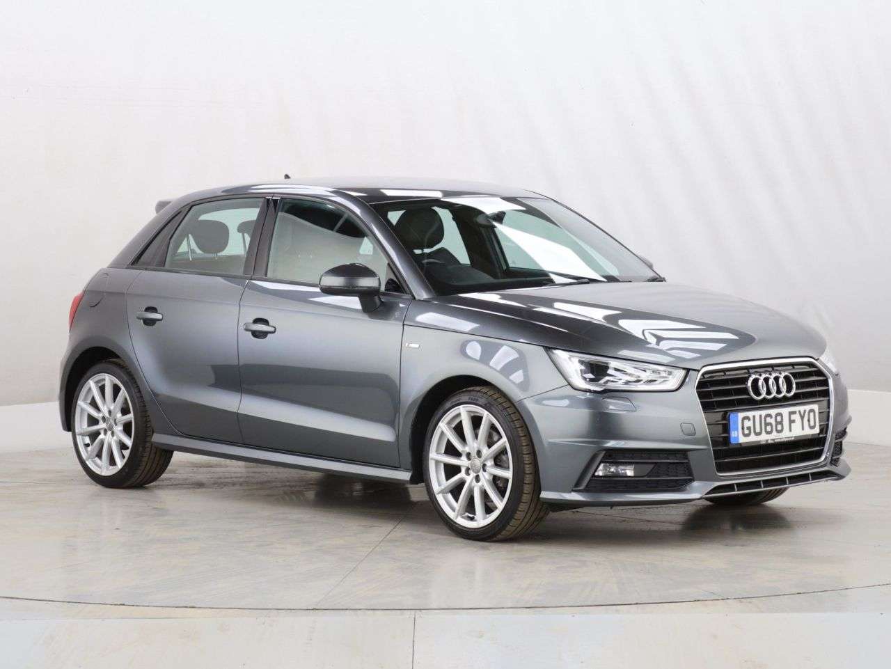 A 2018 AUDI A1 1.6 TDI S line Sportback 5dr Diesel Manual Euro 6 (s/s) (Nav) (116 ps) A 2018 AUDI A1 1.6 TDI S line Sportback 5dr Diesel Manual Euro 6 (s/s) (Nav) (116 ps)