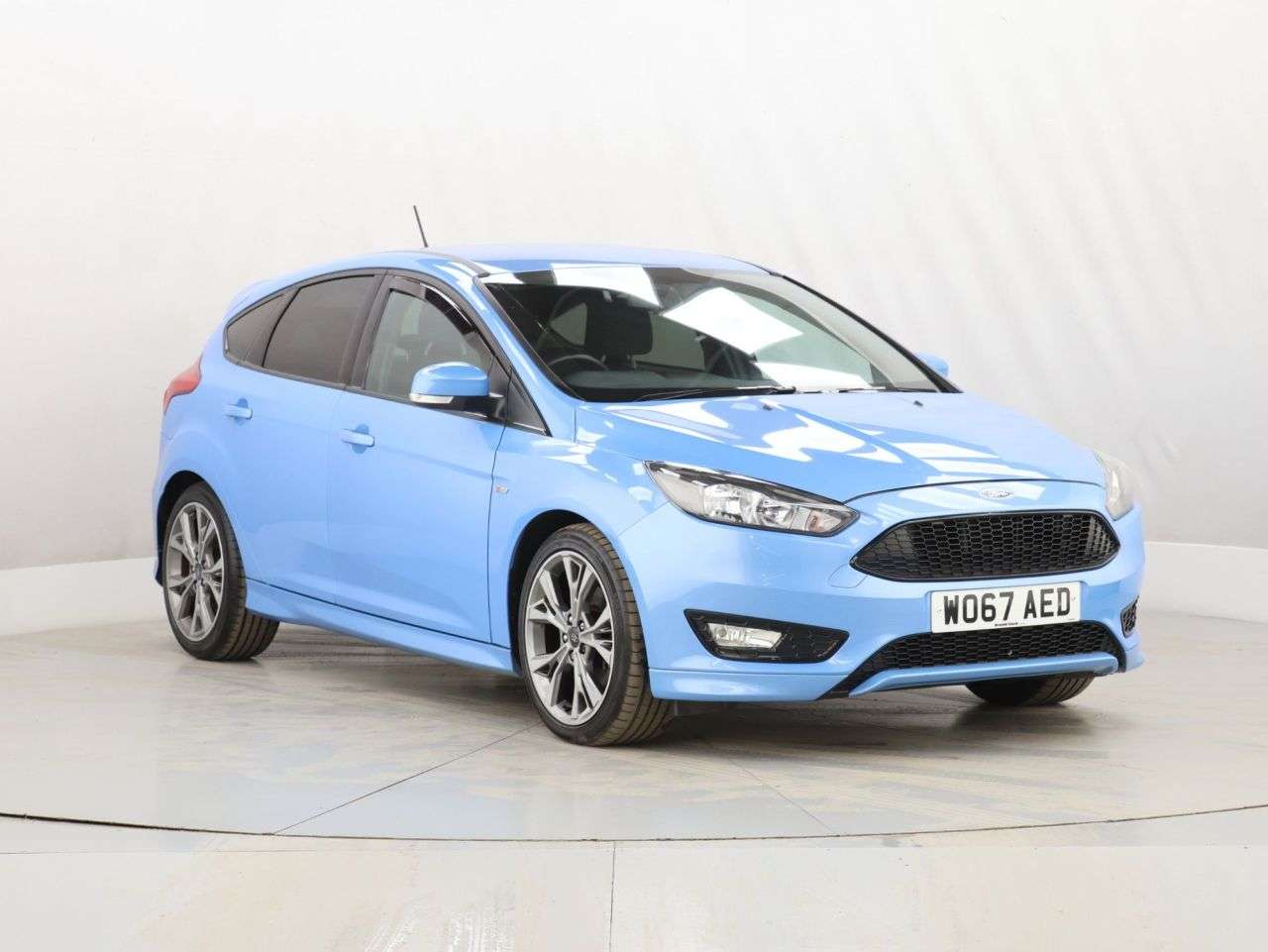 A 2017 FORD FOCUS 1.5T EcoBoost ST-Line Hatchback 5dr Petrol Manual Euro 6 (s/s) (150 ps) A 2017 FORD FOCUS 1.5T EcoBoost ST-Line Hatchback 5dr Petrol Manual Euro 6 (s/s) (150 ps)