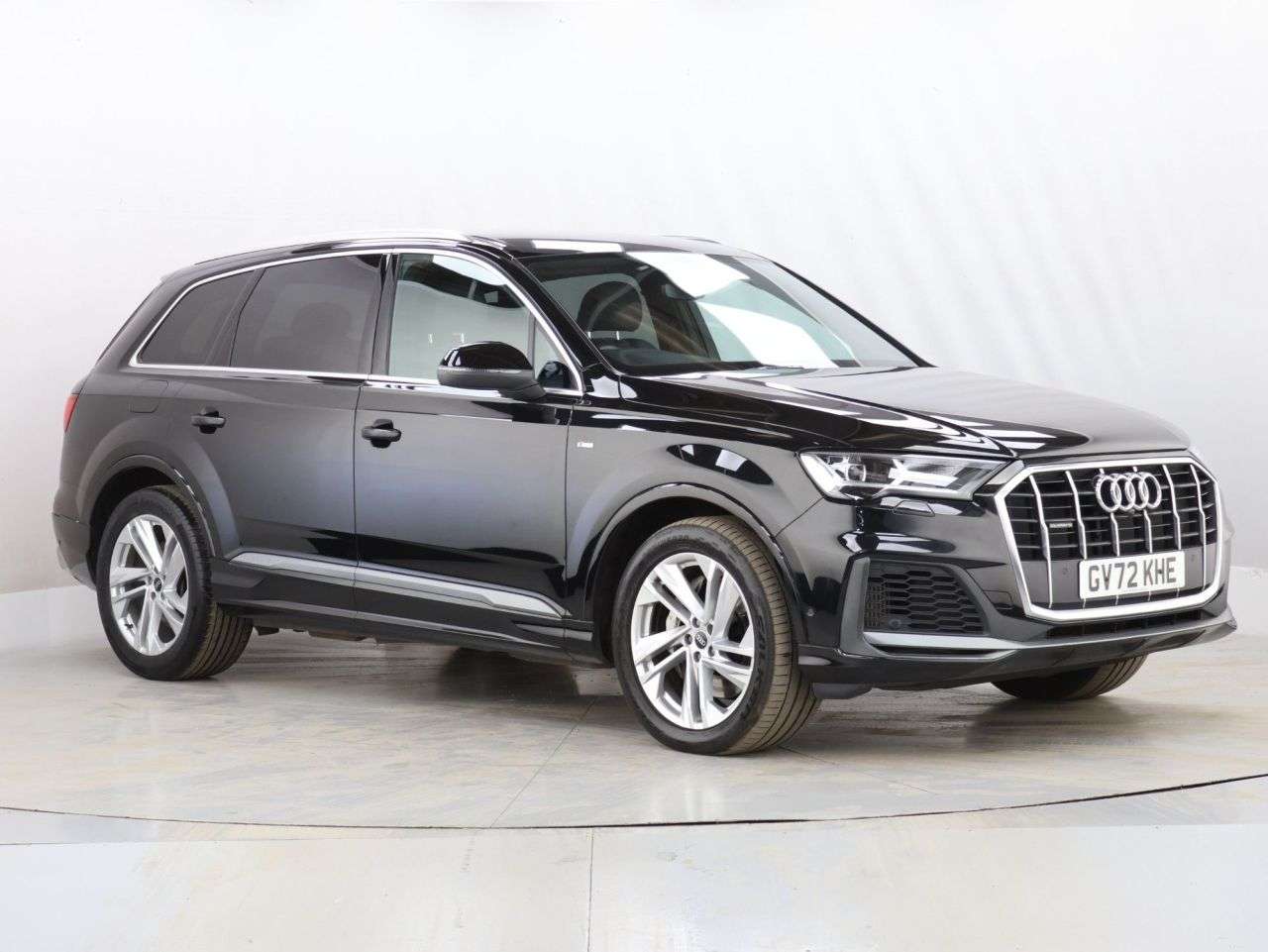 A 2022 AUDI Q7 3.0 TFSI V6 55 S line SUV 5dr Petrol Tiptronic quattro Euro 6 (s/s) (340 ps A 2022 AUDI Q7 3.0 TFSI V6 55 S line SUV 5dr Petrol Tiptronic quattro Euro 6 (s/s) (340 ps