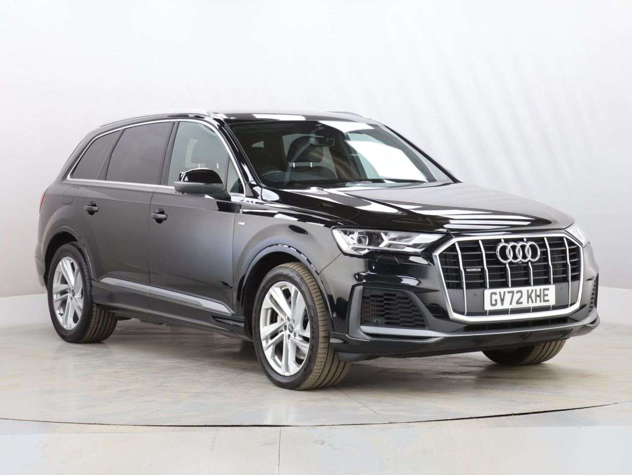 A 2022 AUDI Q7 3.0 TFSI V6 55 S line SUV 5dr Petrol Tiptronic quattro Euro 6 (s/s) (340 ps A 2022 AUDI Q7 3.0 TFSI V6 55 S line SUV 5dr Petrol Tiptronic quattro Euro 6 (s/s) (340 ps