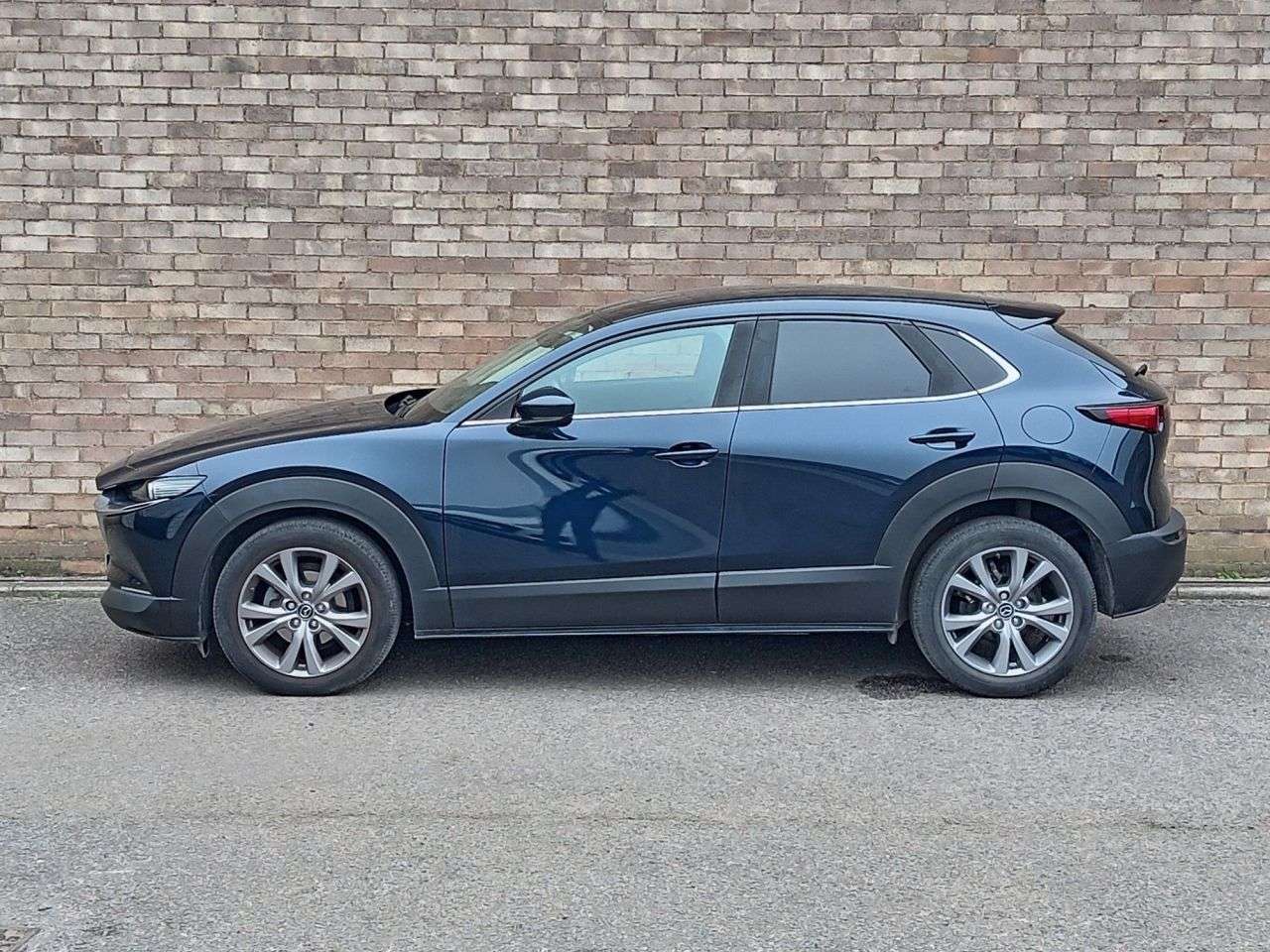 A 2022 MAZDA CX-30 2.0 e-SKYACTIV G MHEV Sport Lux SUV 5dr Petrol Manual Euro 6 (s/s) (122 ps) A 2022 MAZDA CX-30 2.0 e-SKYACTIV G MHEV Sport Lux SUV 5dr Petrol Manual Euro 6 (s/s) (122 ps)