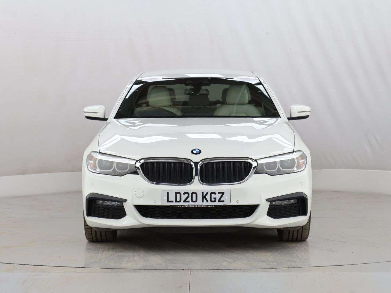 A 2020 BMW 5 SERIES 2.0 530e 12kWh M Sport Saloon 4dr Petrol Plug-in Hybrid Auto xDrive Euro 6 A 2020 BMW 5 SERIES 2.0 530e 12kWh M Sport Saloon 4dr Petrol Plug-in Hybrid Auto xDrive Euro 6