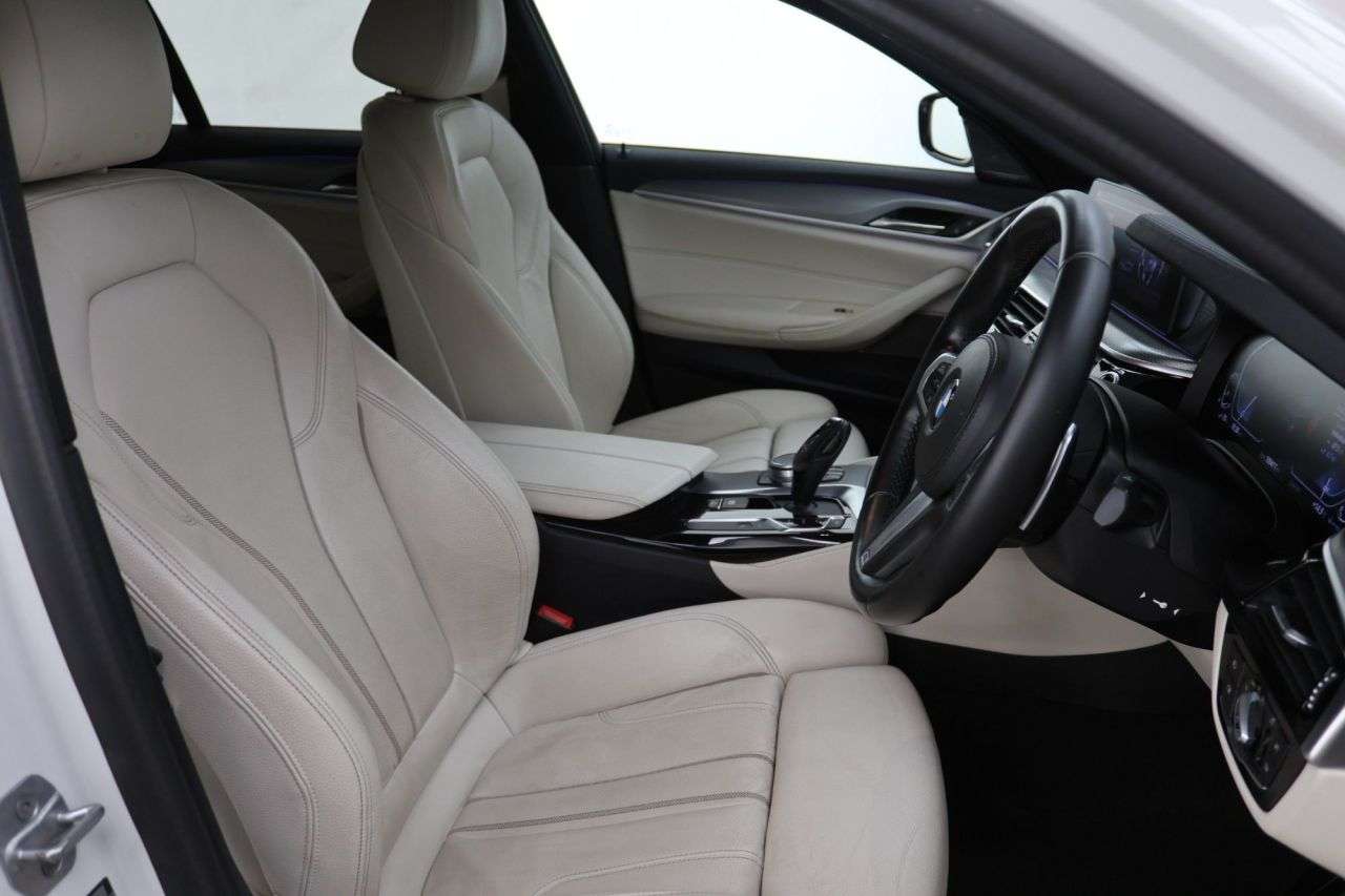 2020 BMW 5 SERIES 2020 BMW 5 SERIES