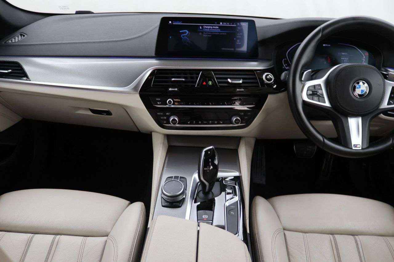 2020 BMW 5 SERIES 2020 BMW 5 SERIES