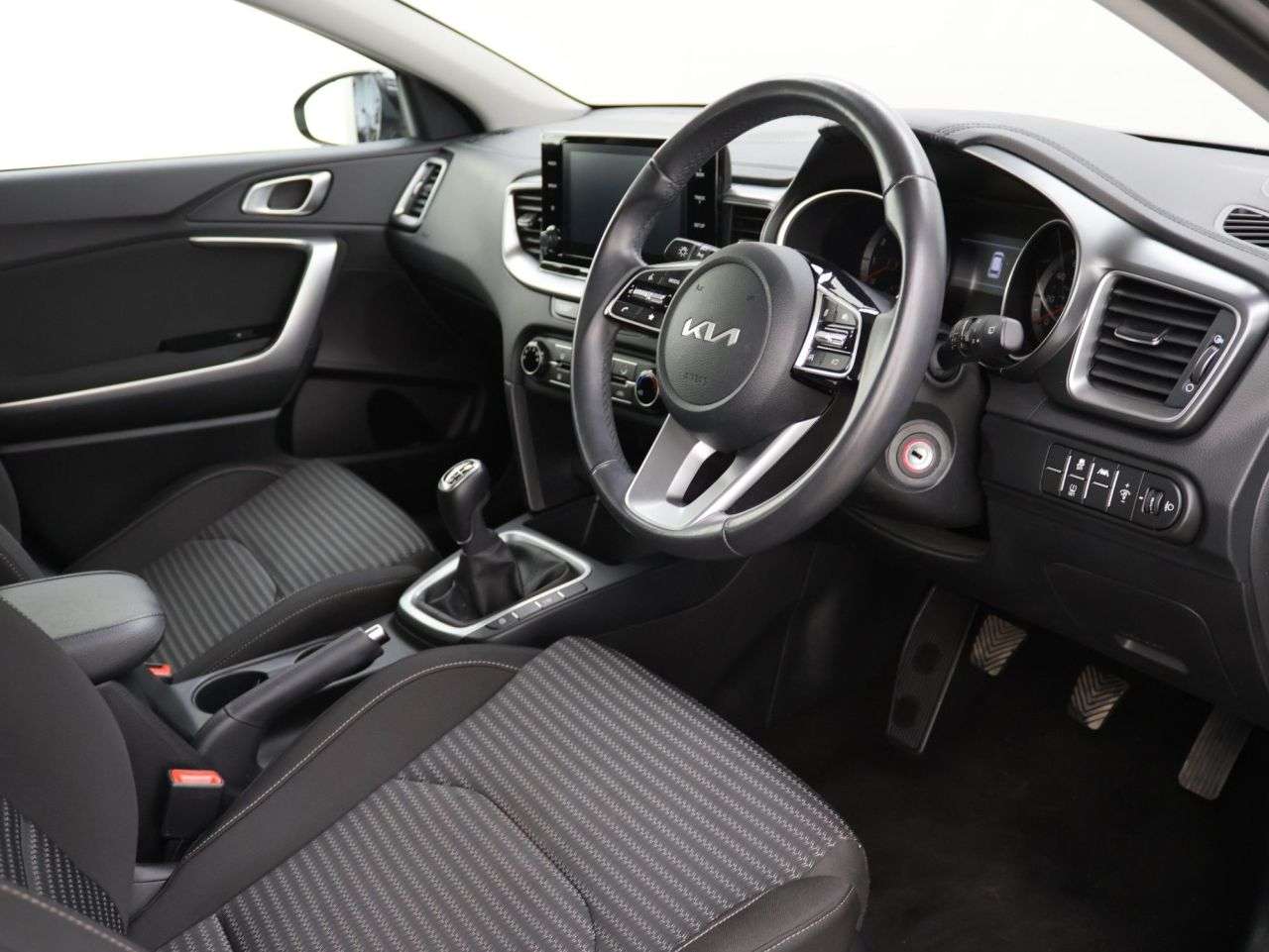 2024 KIA CEED 2024 KIA CEED