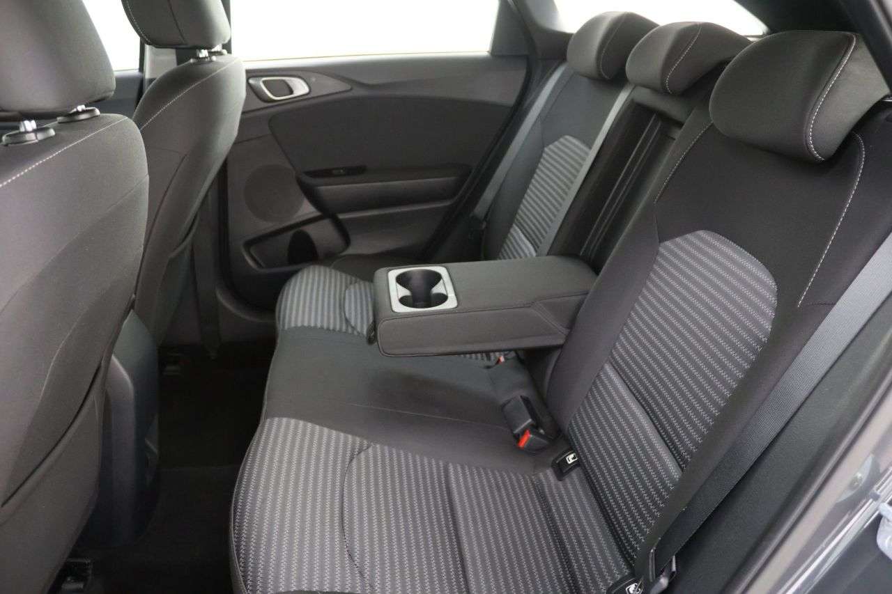 2024 KIA CEED 2024 KIA CEED