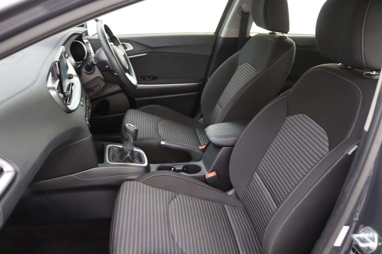 2024 KIA CEED 2024 KIA CEED