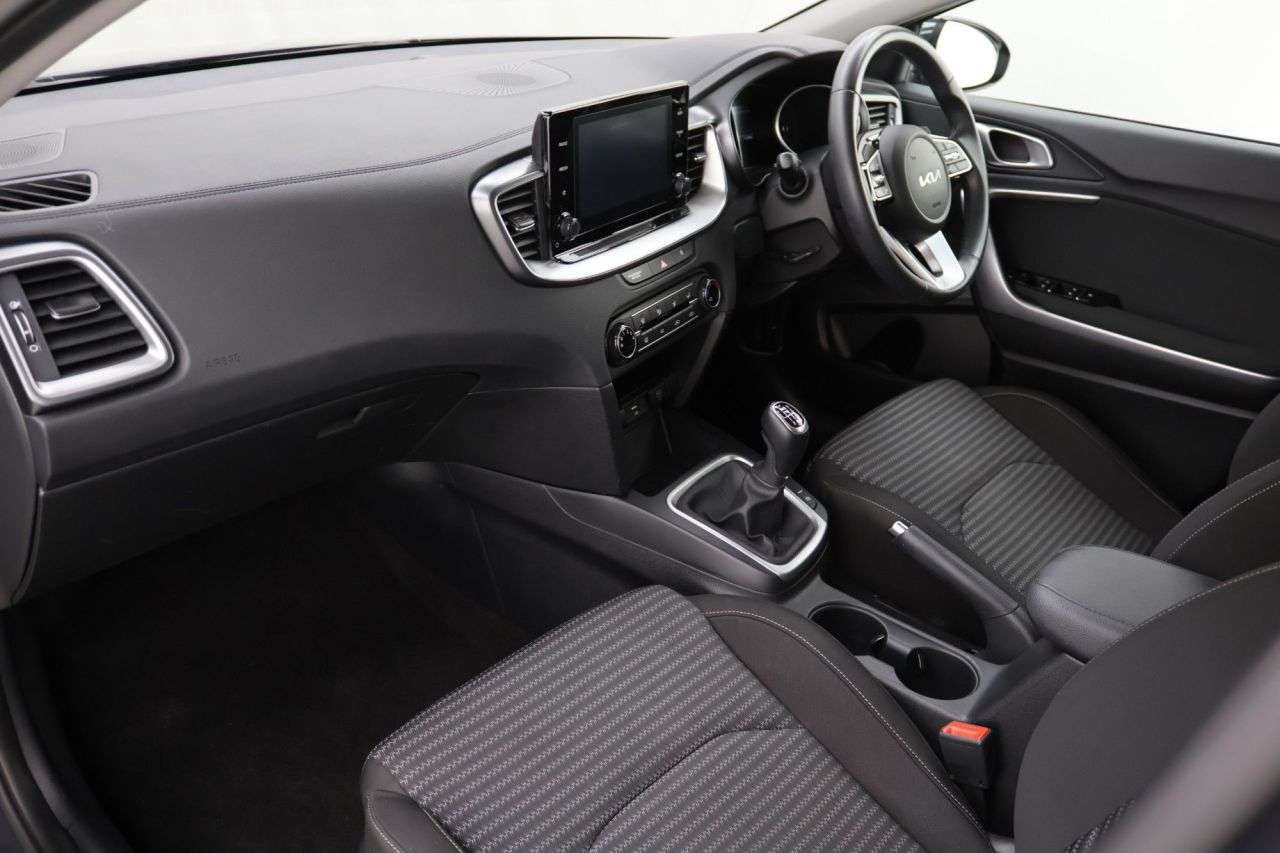 2024 KIA CEED 2024 KIA CEED