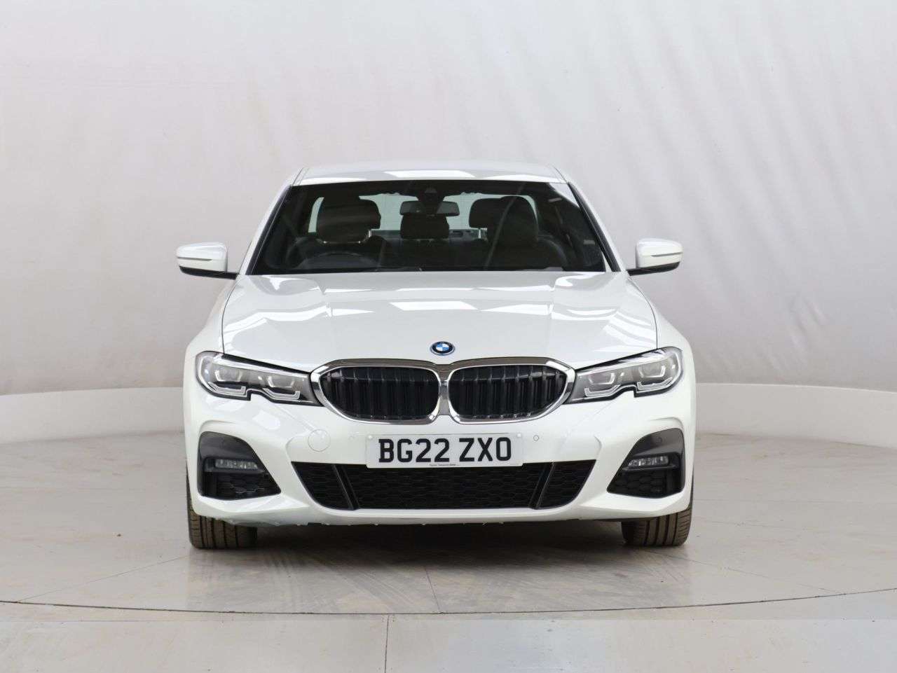 A 2022 BMW 3 SERIES 2.0 330e 12kWh M Sport Saloon 4dr Petrol Plug-in Hybrid Auto Euro 6 (s/s) ( A 2022 BMW 3 SERIES 2.0 330e 12kWh M Sport Saloon 4dr Petrol Plug-in Hybrid Auto Euro 6 (s/s) (