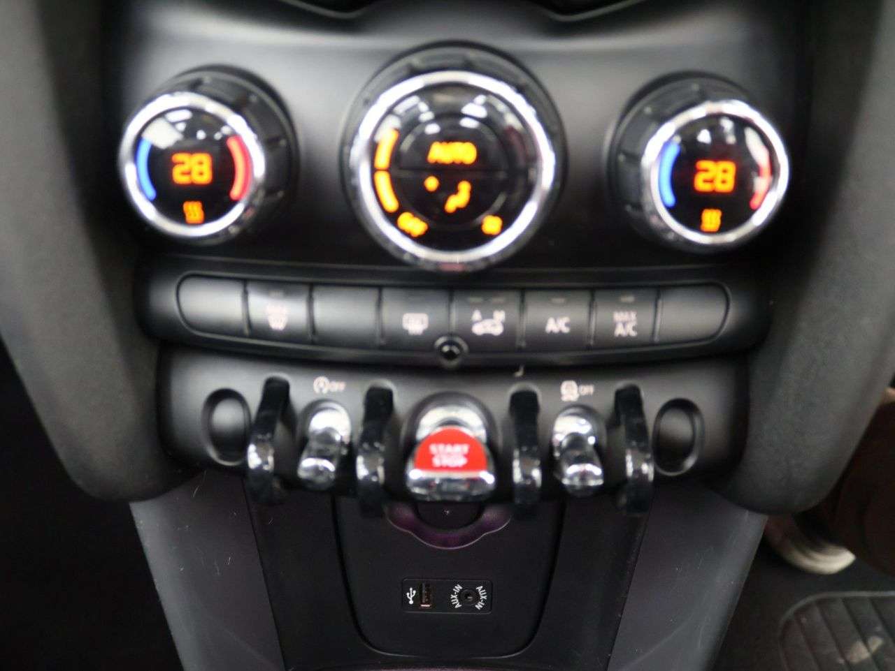 2016 MINI CONVERTIBLE 2016 MINI CONVERTIBLE