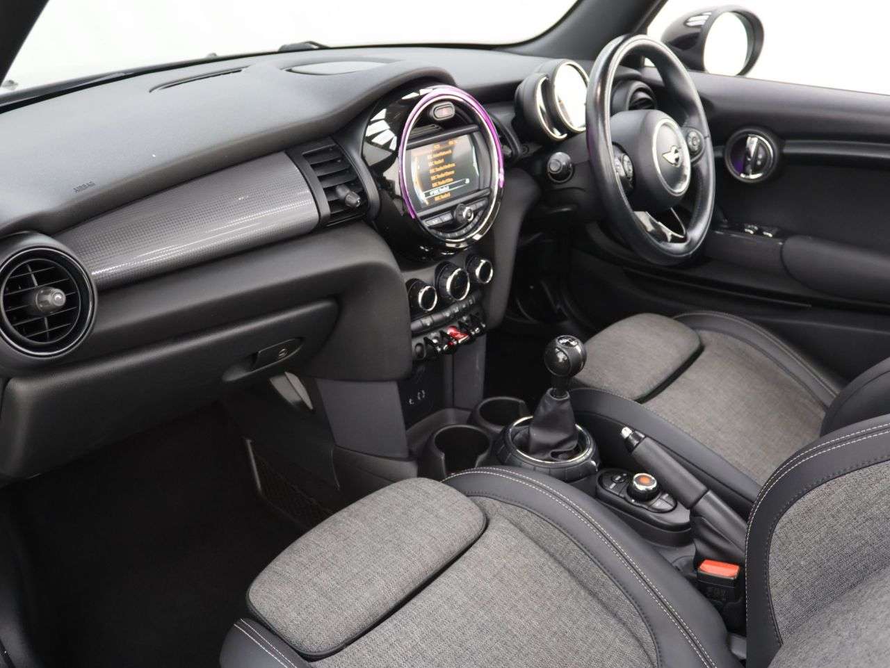 2016 MINI CONVERTIBLE 2016 MINI CONVERTIBLE