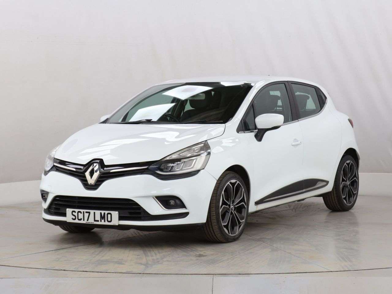 2017 RENAULT CLIO 2017 RENAULT CLIO