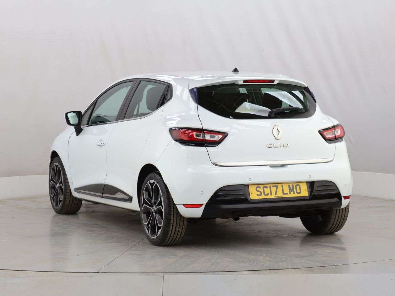 2017 RENAULT CLIO 2017 RENAULT CLIO