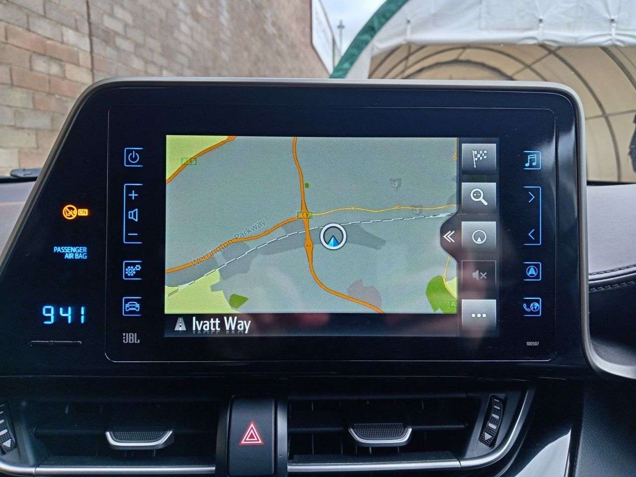 2019 TOYOTA C-HR 2019 TOYOTA C-HR