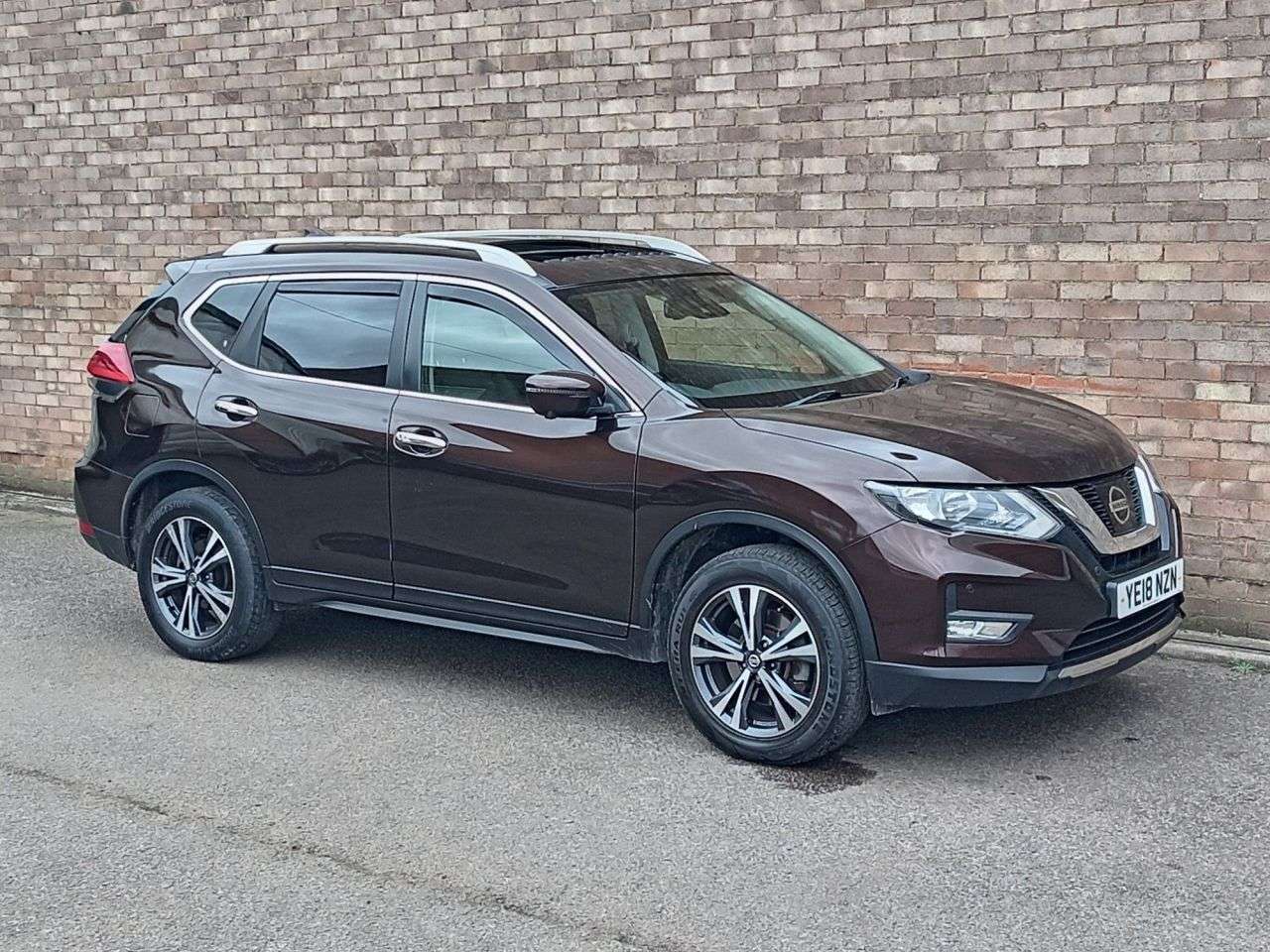 A 2018 NISSAN X-TRAIL 1.6 dCi N-Connecta SUV 5dr Diesel Manual Euro 6 (s/s) (130 ps) A 2018 NISSAN X-TRAIL 1.6 dCi N-Connecta SUV 5dr Diesel Manual Euro 6 (s/s) (130 ps)