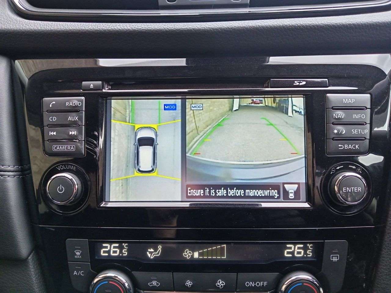 A 2018 NISSAN X-TRAIL 1.6 dCi N-Connecta SUV 5dr Diesel Manual Euro 6 (s/s) (130 ps) A 2018 NISSAN X-TRAIL 1.6 dCi N-Connecta SUV 5dr Diesel Manual Euro 6 (s/s) (130 ps)