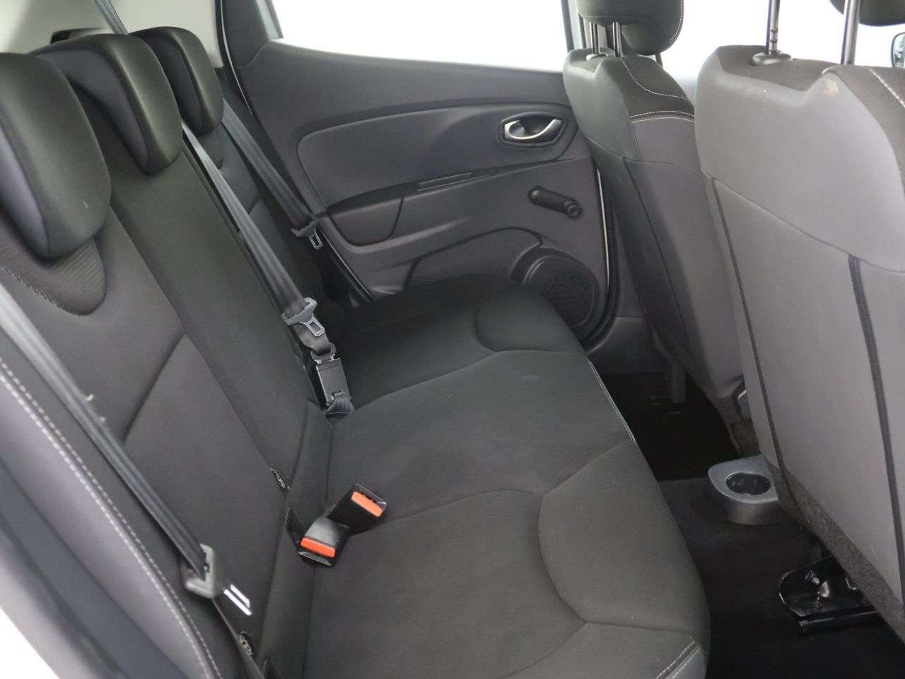 2018 RENAULT CLIO 2018 RENAULT CLIO