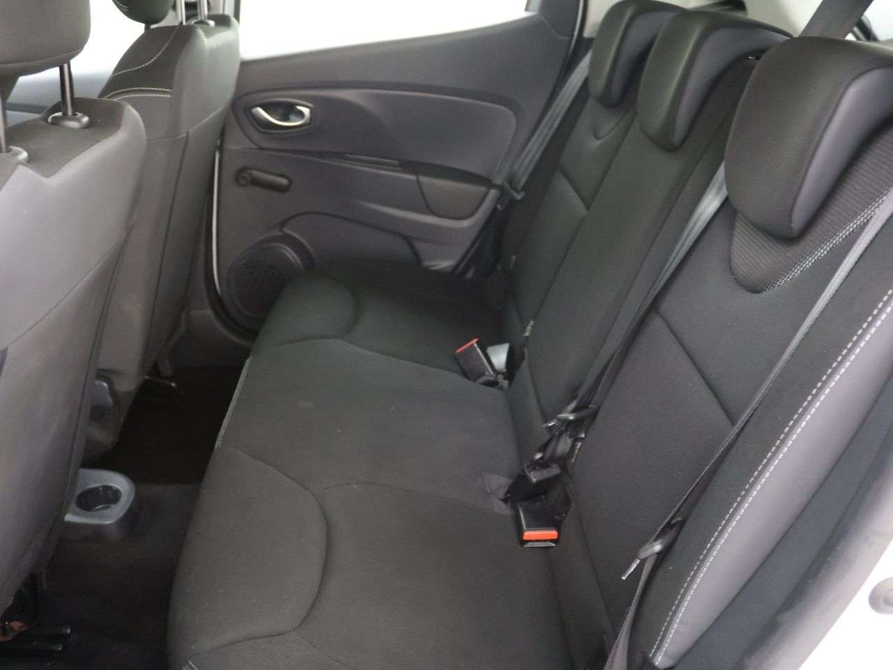 2018 RENAULT CLIO 2018 RENAULT CLIO