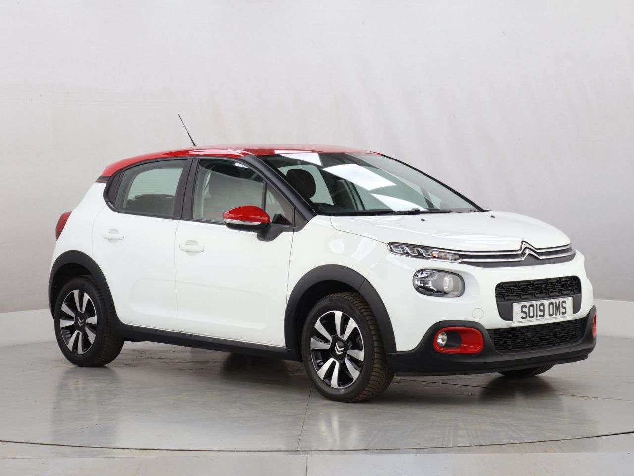 A 2019 CITROEN C3 1.2 PureTech Feel Hatchback 5dr Petrol Manual Euro 6 (68 ps) A 2019 CITROEN C3 1.2 PureTech Feel Hatchback 5dr Petrol Manual Euro 6 (68 ps)