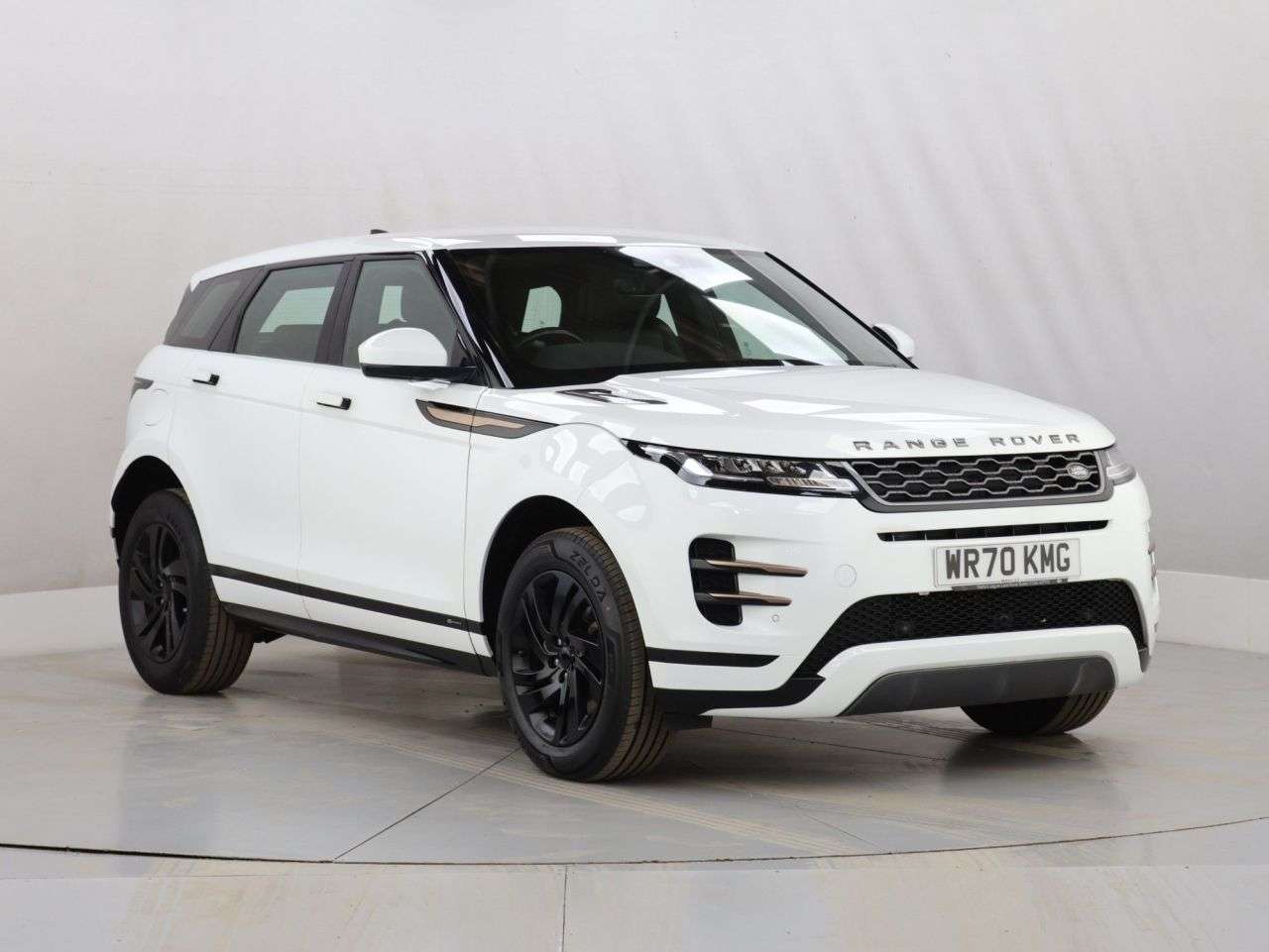 A 2020 LAND ROVER RANGE ROVER EVOQUE 2.0 D150 R-Dynamic S SUV 5dr Diesel Manual FWD Euro 6 (s/s) (150 ps) A 2020 LAND ROVER RANGE ROVER EVOQUE 2.0 D150 R-Dynamic S SUV 5dr Diesel Manual FWD Euro 6 (s/s) (150 ps)