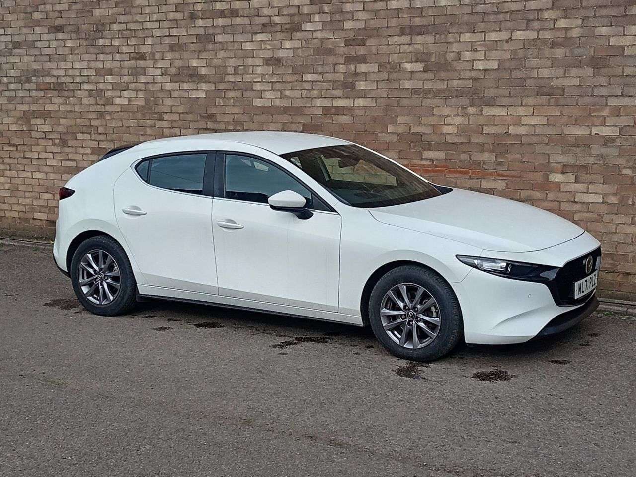 A 2021 MAZDA MAZDA3 2.0 e-SKYACTIV-G MHEV SE-L Lux Hatchback 5dr Petrol Manual Euro 6 (s/s) (12 A 2021 MAZDA MAZDA3 2.0 e-SKYACTIV-G MHEV SE-L Lux Hatchback 5dr Petrol Manual Euro 6 (s/s) (12