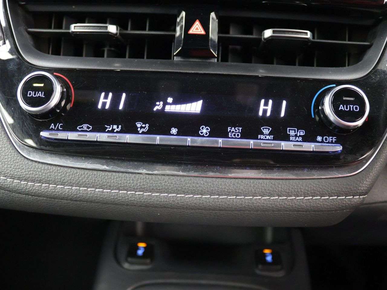 2021 TOYOTA COROLLA 2021 TOYOTA COROLLA