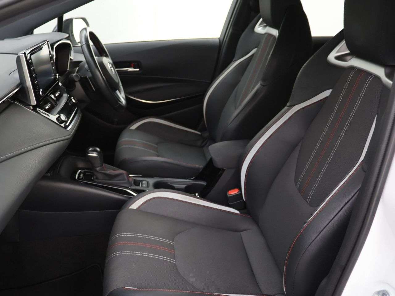 2021 TOYOTA COROLLA 2021 TOYOTA COROLLA