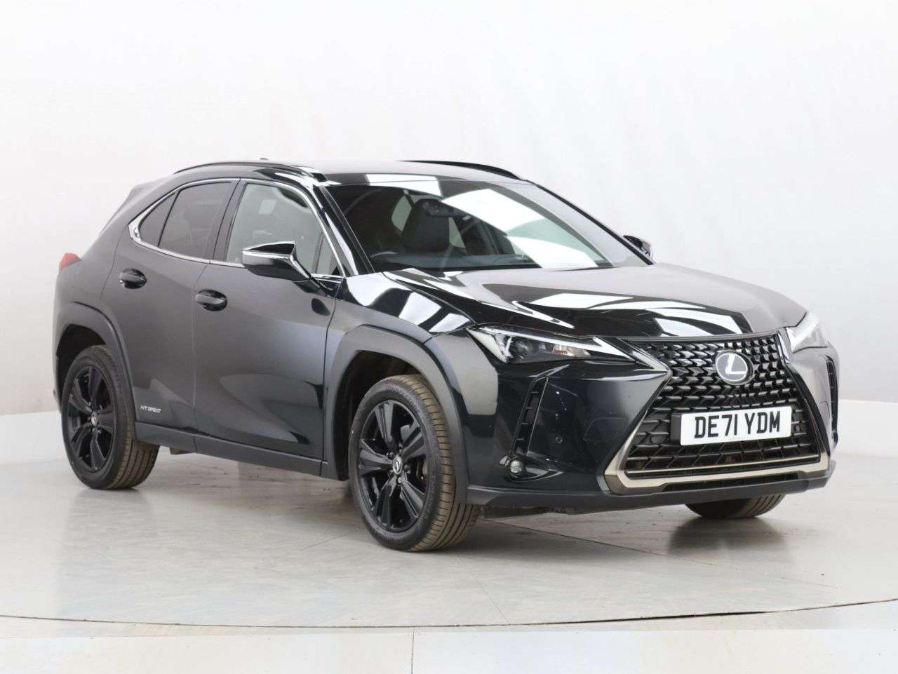 A 2022 LEXUS UX 2.0 250h Premium Sport Edition A 2022 LEXUS UX 2.0 250h Premium Sport Edition