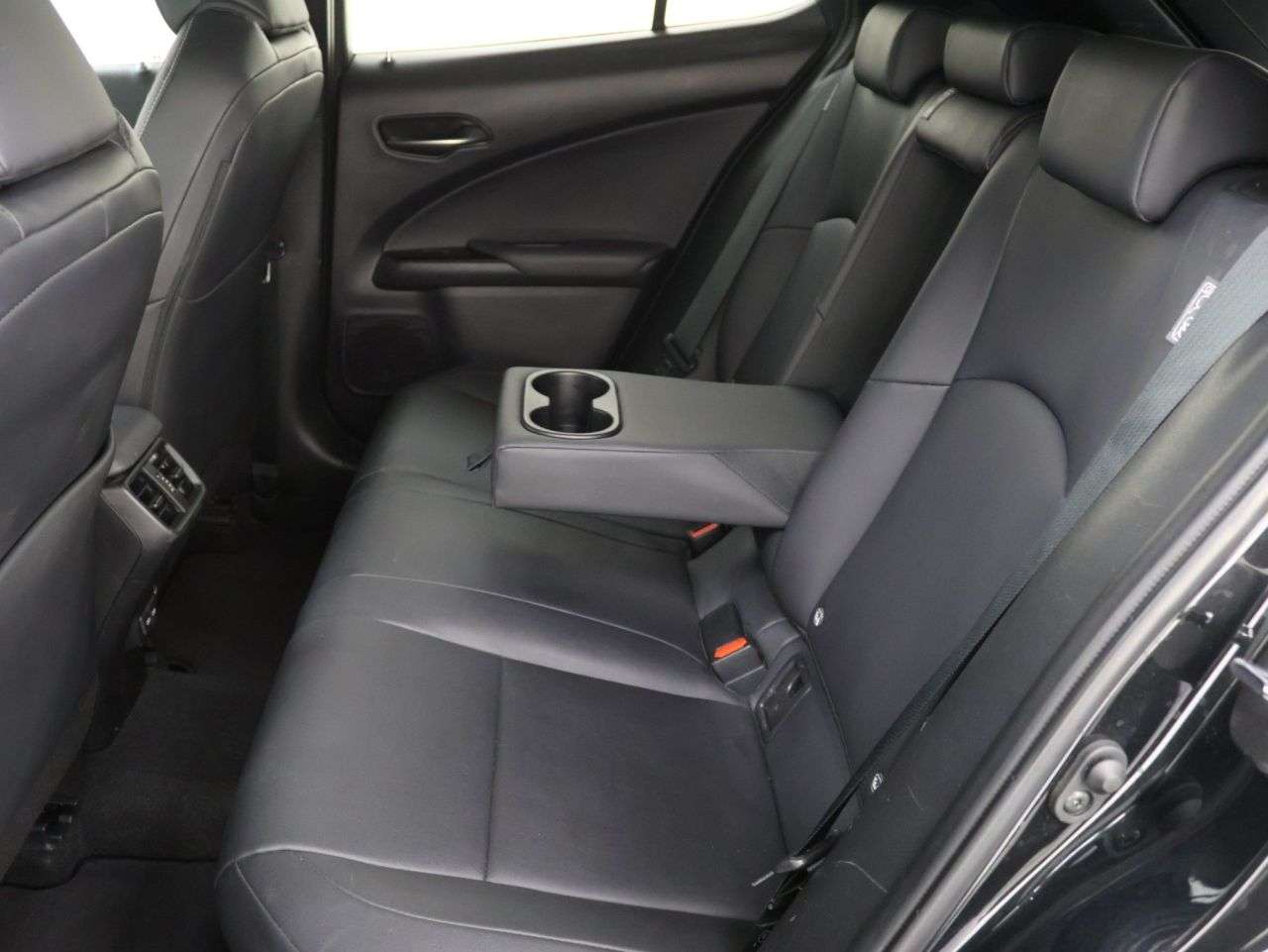 2022 LEXUS UX 2022 LEXUS UX