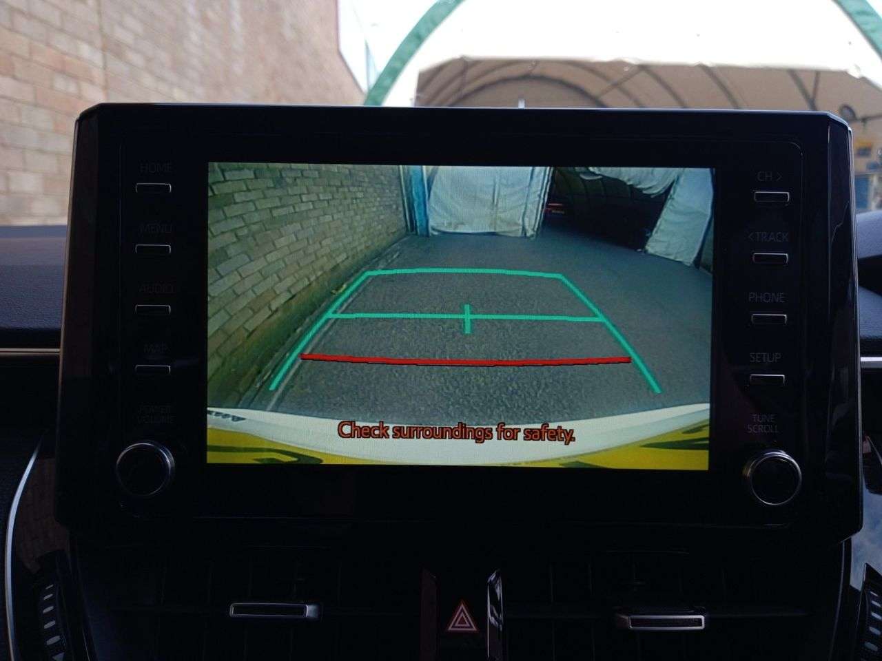 A 2021 TOYOTA COROLLA 2.0 VVT-h GPF GR SPORT Touring Sports 5dr Petrol Hybrid CVT Euro 6 (s/s) (1 A 2021 TOYOTA COROLLA 2.0 VVT-h GPF GR SPORT Touring Sports 5dr Petrol Hybrid CVT Euro 6 (s/s) (1