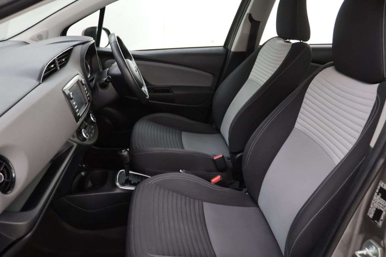 2019 TOYOTA YARIS 2019 TOYOTA YARIS