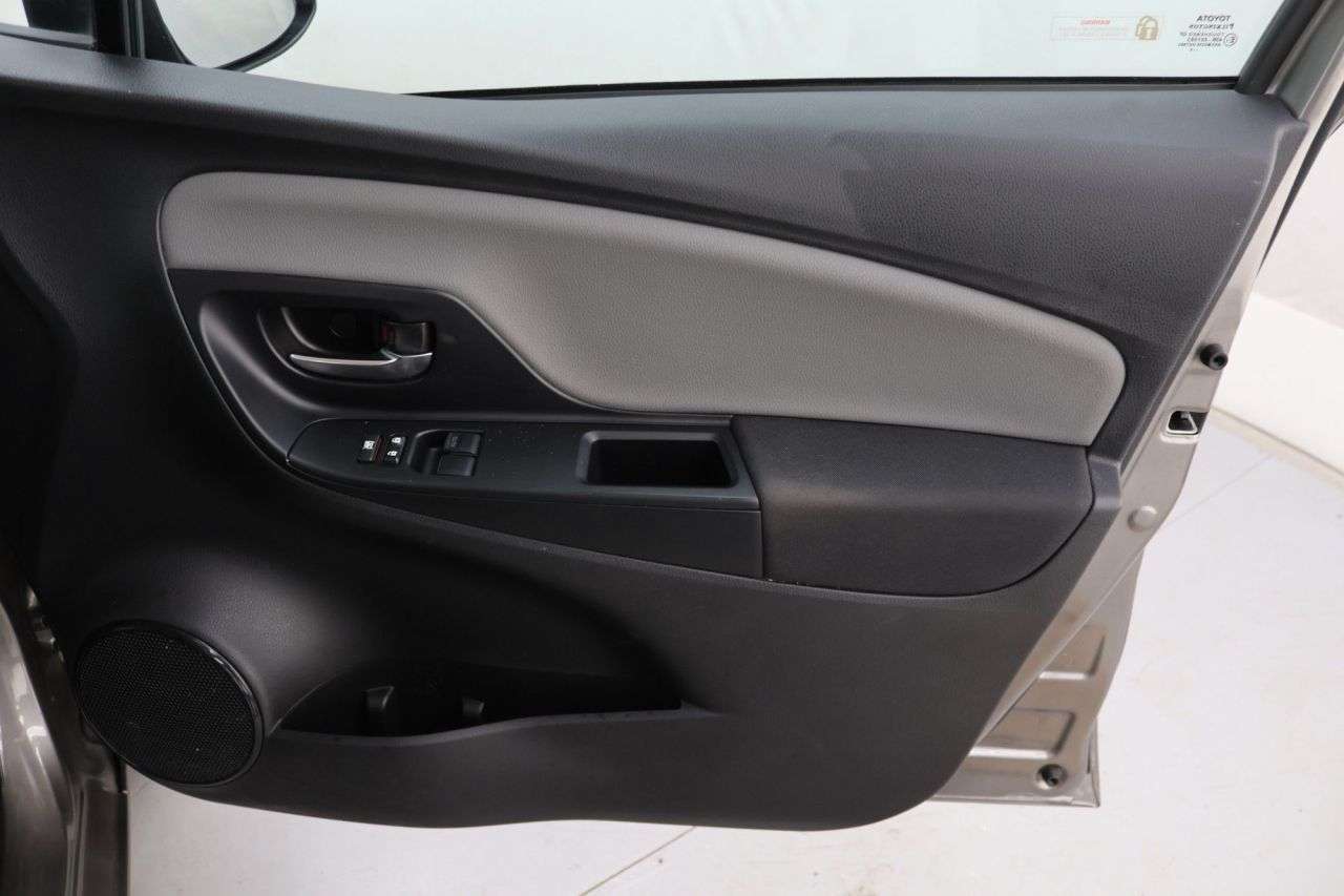 2019 TOYOTA YARIS 2019 TOYOTA YARIS