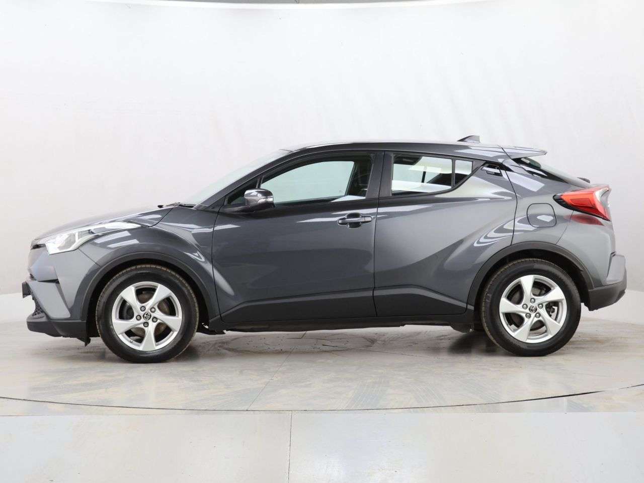 2018 TOYOTA C-HR 2018 TOYOTA C-HR