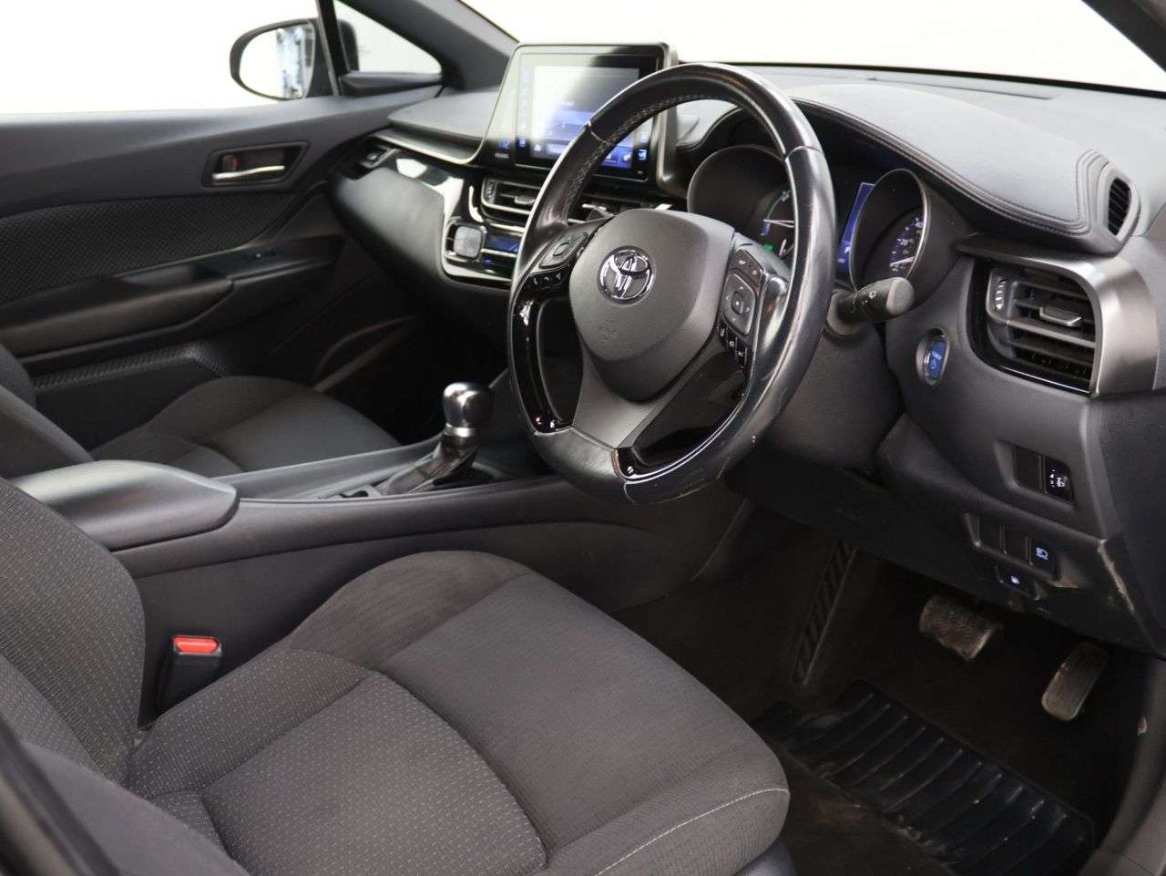 2018 TOYOTA C-HR 2018 TOYOTA C-HR