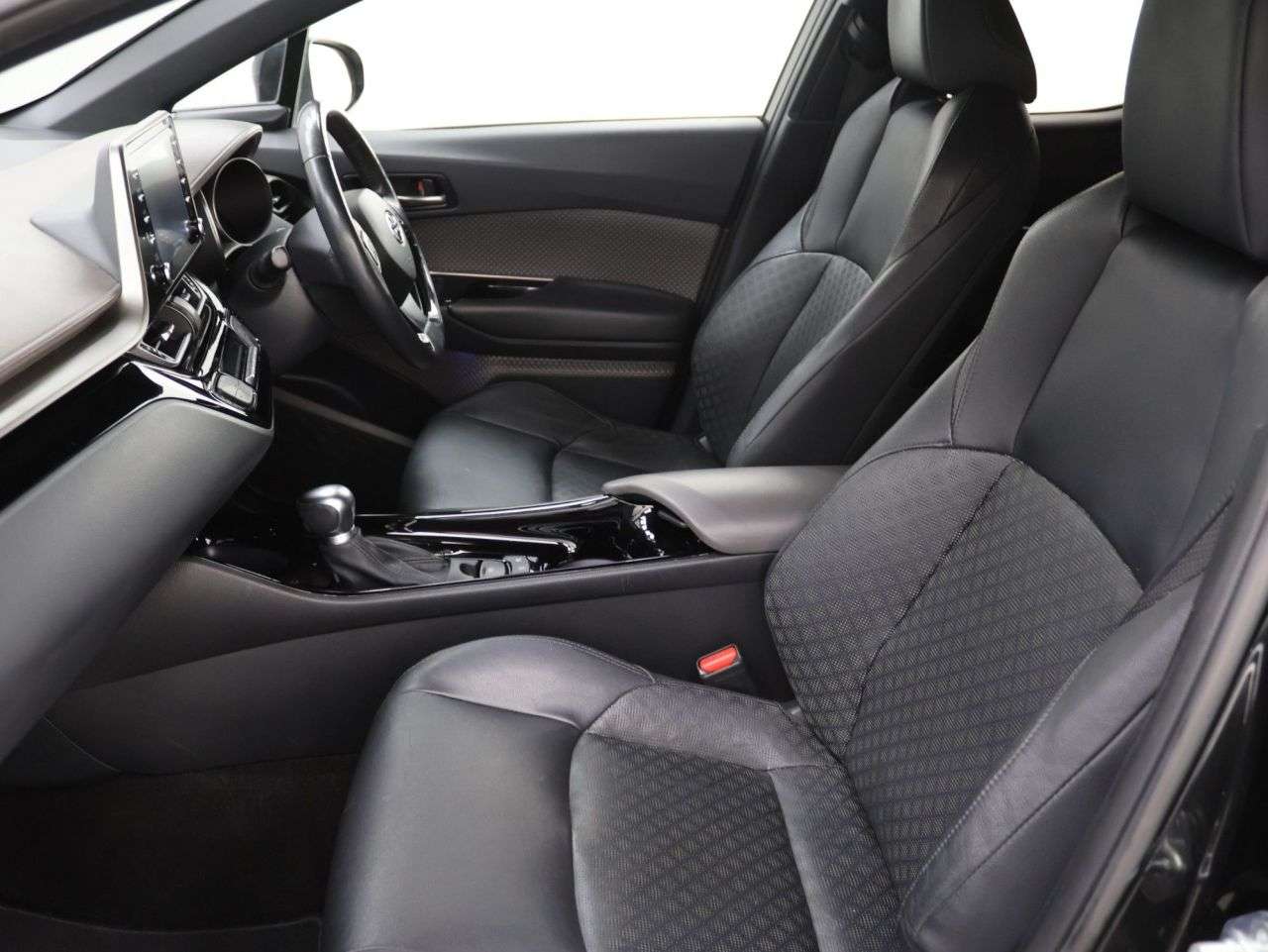 2020 TOYOTA C-HR 2020 TOYOTA C-HR