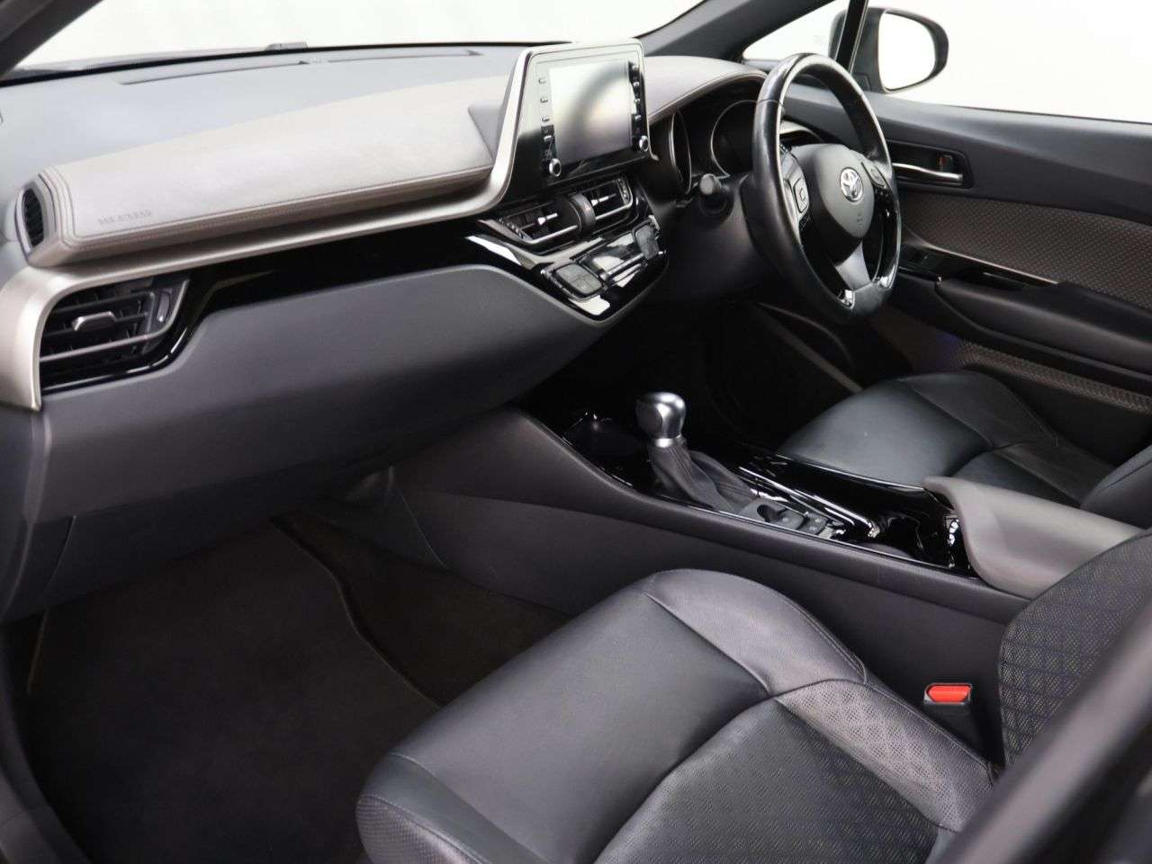 2020 TOYOTA C-HR 2020 TOYOTA C-HR