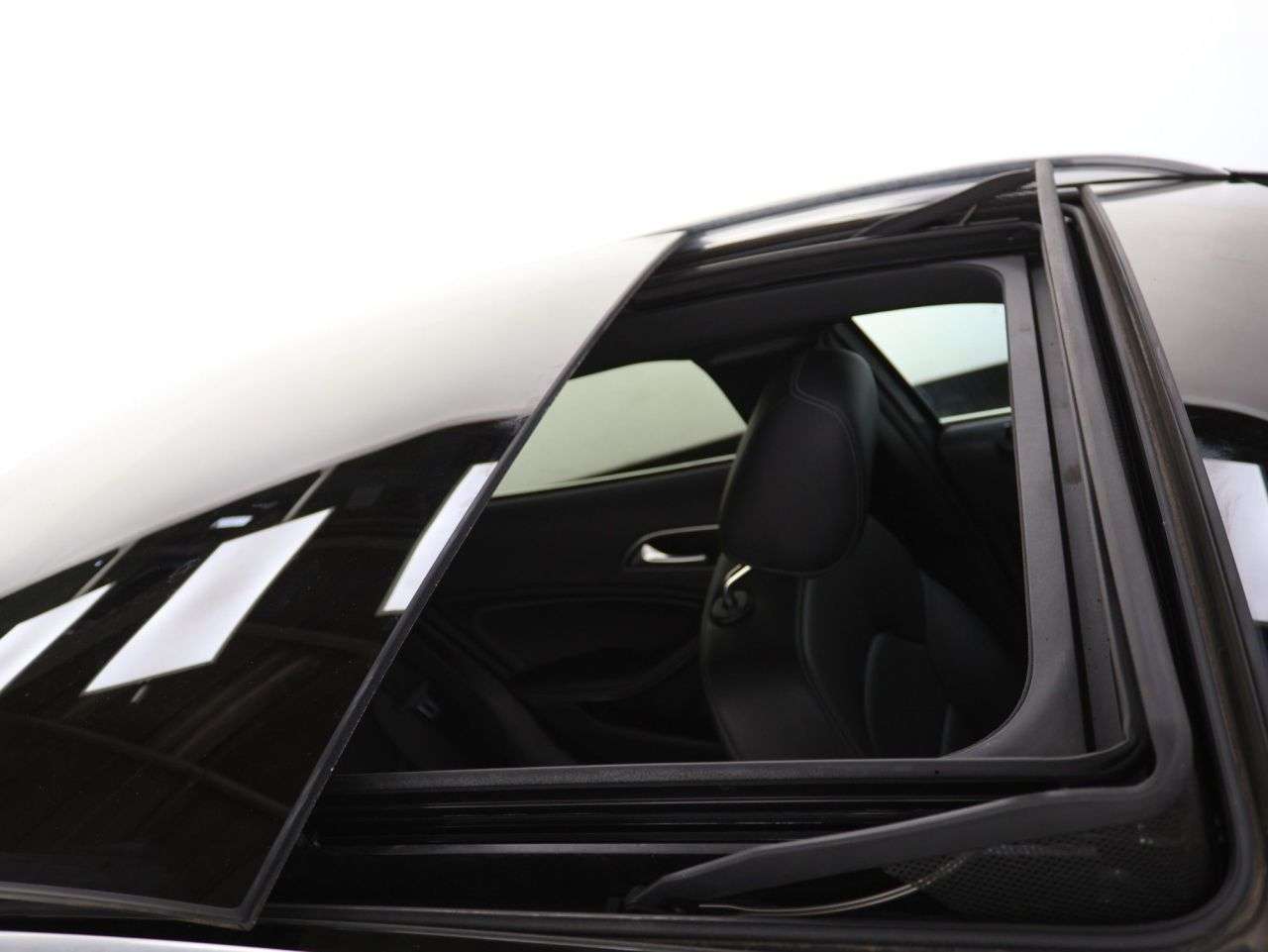 2019 MERCEDES-BENZ GLA CLASS 2019 MERCEDES-BENZ GLA CLASS