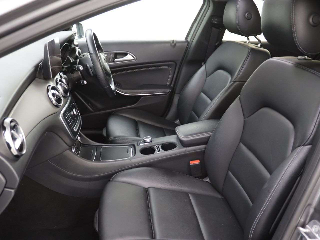 2019 MERCEDES-BENZ GLA CLASS 2019 MERCEDES-BENZ GLA CLASS